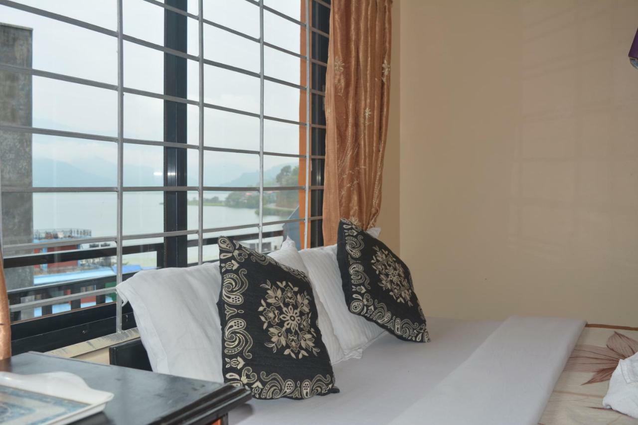 Hotel Direction Pokhara Dış mekan fotoğraf